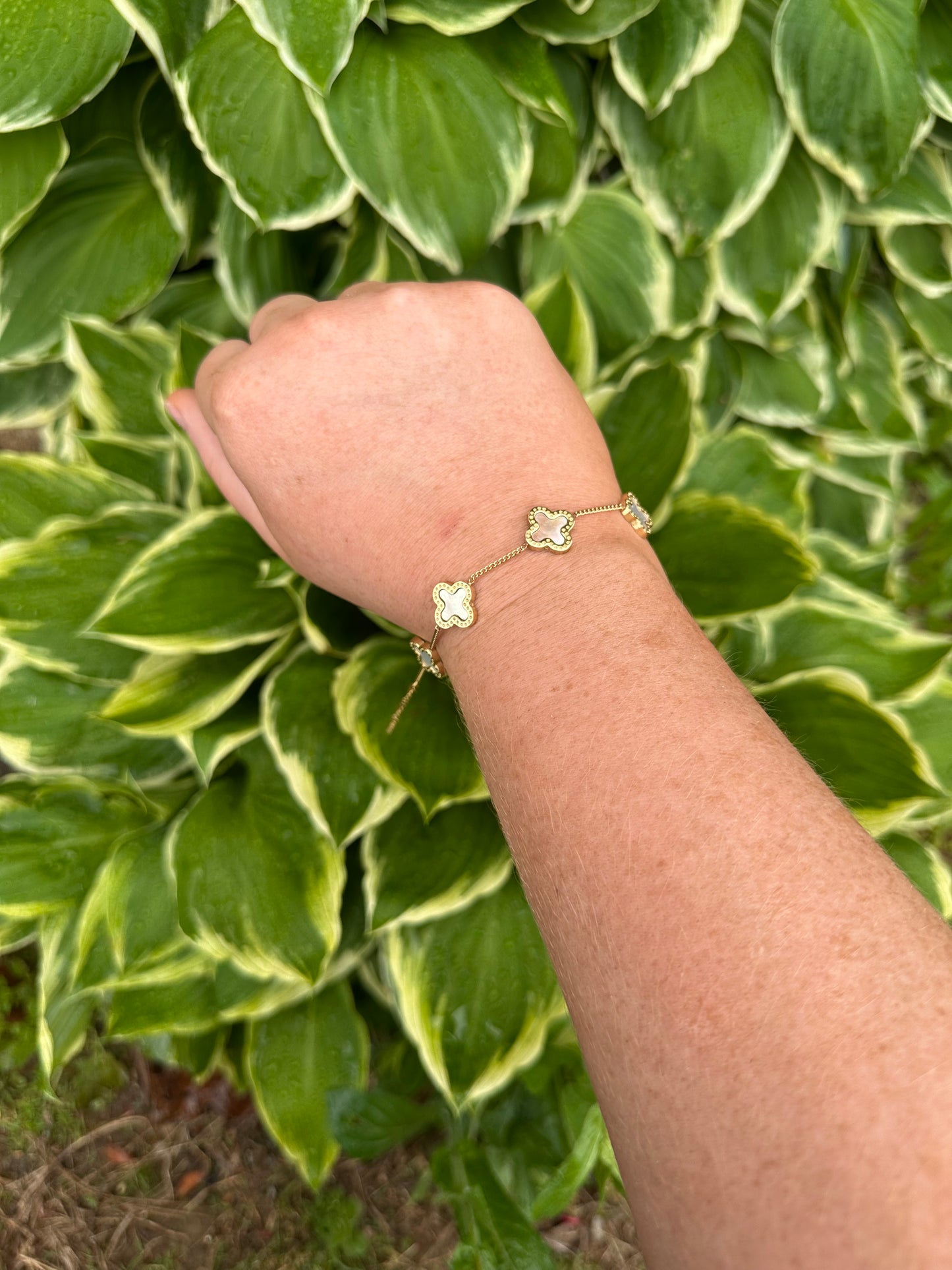 Pearl Clover Bracelet