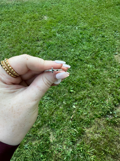 Cross Rings with Bubble Bands